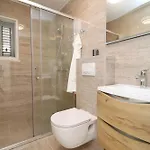 Seaside Family Friendly House With A Swimming Pool Cove Slatina, Korcula - 23711 Сasa de vacaciones *