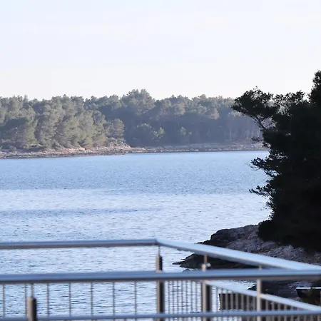 Tatil Evi Seaside Family Friendly House With A Swimming Pool Cove Slatina, Korcula - 23711 Vela Luka