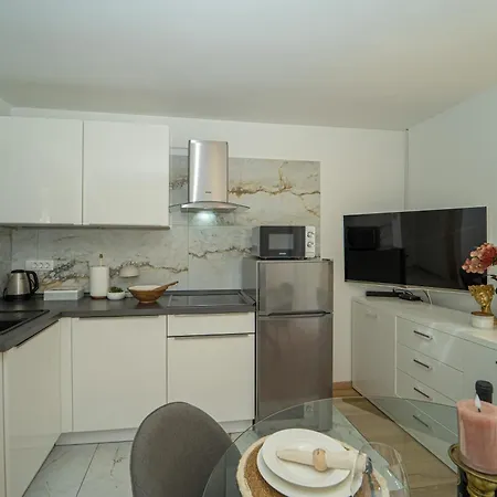 Seaside Family Friendly House With A Swimming Pool Cove Slatina, Korcula - 23711 *