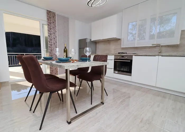 Seaside Family Friendly House With A Swimming Pool Cove Slatina, Korcula - 23711 *