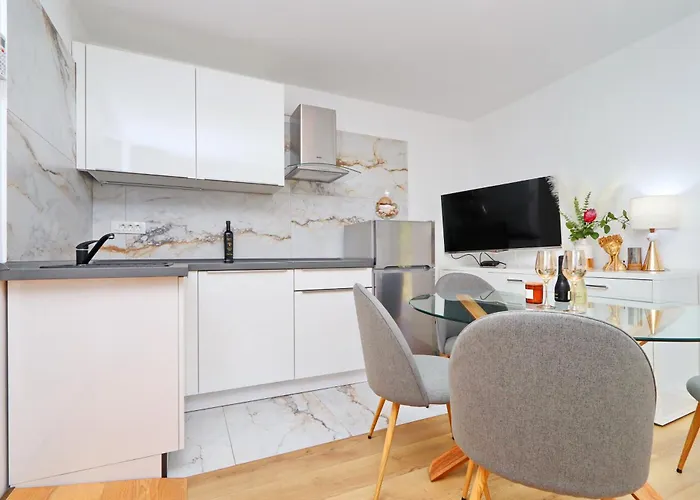 Holiday home Seaside Family Friendly House With A Swimming Pool Cove Slatina, Korcula - 23711 Vela Luka