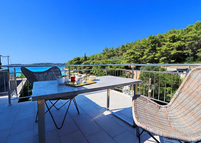 Seaside Family Friendly House With A Swimming Pool Cove Slatina, Korcula - 23711 * Vela Luka