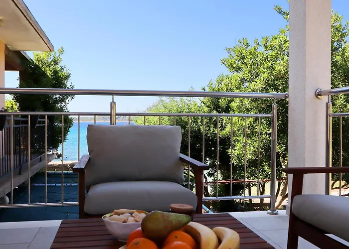 Seaside Family Friendly House With A Swimming Pool Cove Slatina, Korcula - 23711 * Vela Luka