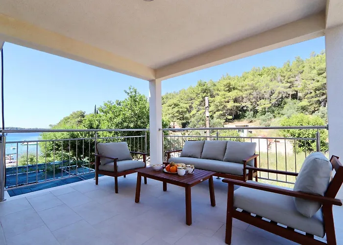 Seaside Family Friendly House With A Swimming Pool Cove Slatina, Korcula - 23711