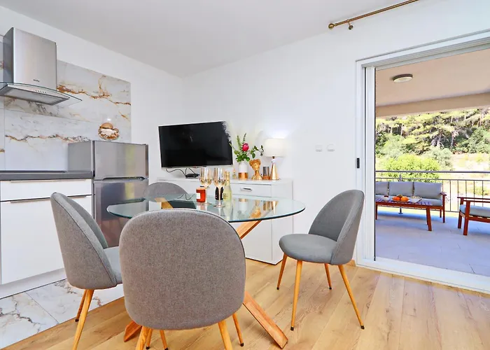 Holiday home Seaside Family Friendly House With A Swimming Pool Cove Slatina, Korcula - 23711 *